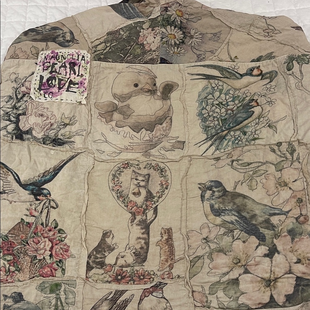 Magnolia Pearl Artistic Floral Cape Jacket - Picture 6 of 8